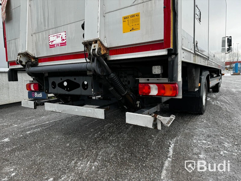 Lastbil Mercedes-Benz Atego 916 | Euro6 | 2017 | 14300mil | SKAB-skåp
