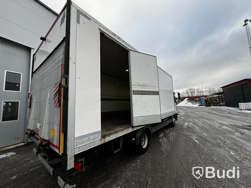 Lastbil Mercedes-Benz Atego 916 | Euro6 | 2017 | 14300mil | SKAB-skåp