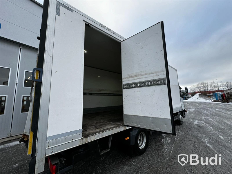 Lastbil Mercedes-Benz Atego 916 | Euro6 | 2017 | 14300mil | SKAB-skåp
