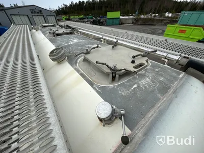 Bulktank i aluminium kört djurfoder och pellets