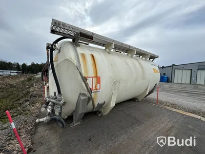 Bulktank i aluminium kört djurfoder och pellets