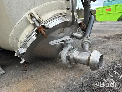 Bulktank i aluminium kört djurfoder och pellets
