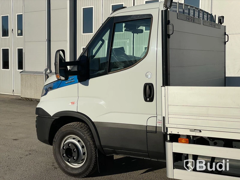 Lastbil Iveco Daily 3.0 CNG HI-MATIC 7,2T | Fassi kran micro