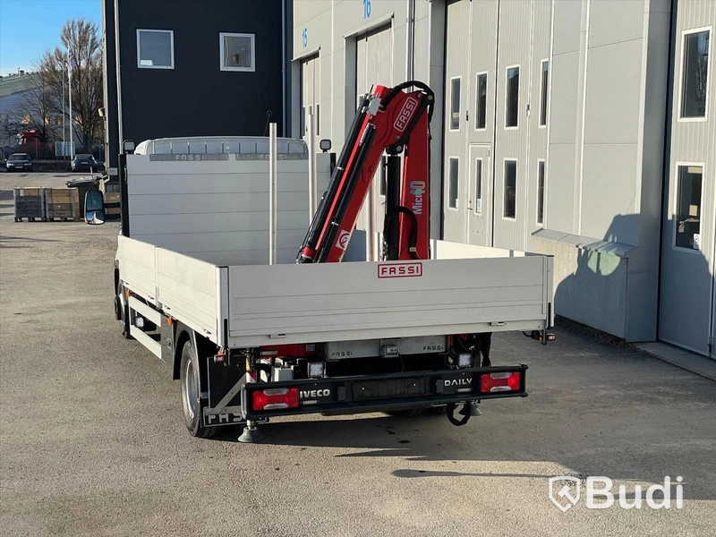 Lastbil Iveco Daily 3.0 CNG HI-MATIC 7,2T | Fassi kran micro