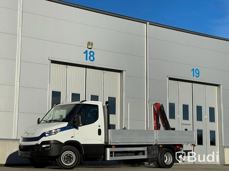 Lastbil Iveco Daily 3.0 CNG HI-MATIC 7,2T | Fassi kran micro