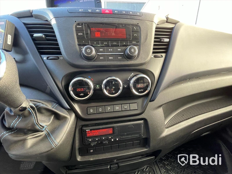 Lastbil Iveco Daily 3.0 CNG HI-MATIC 7,2T | Fassi kran micro