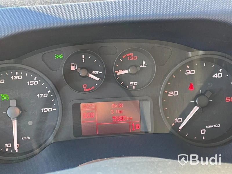 Lastbil Iveco Daily 3.0 CNG HI-MATIC 7,2T | Fassi kran micro