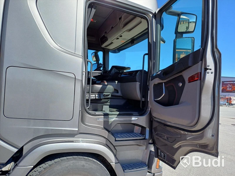 Lastväxlare Scania R580 8x4 | Hiab 24T | 19047 mil | 580 hk V8 | 2020