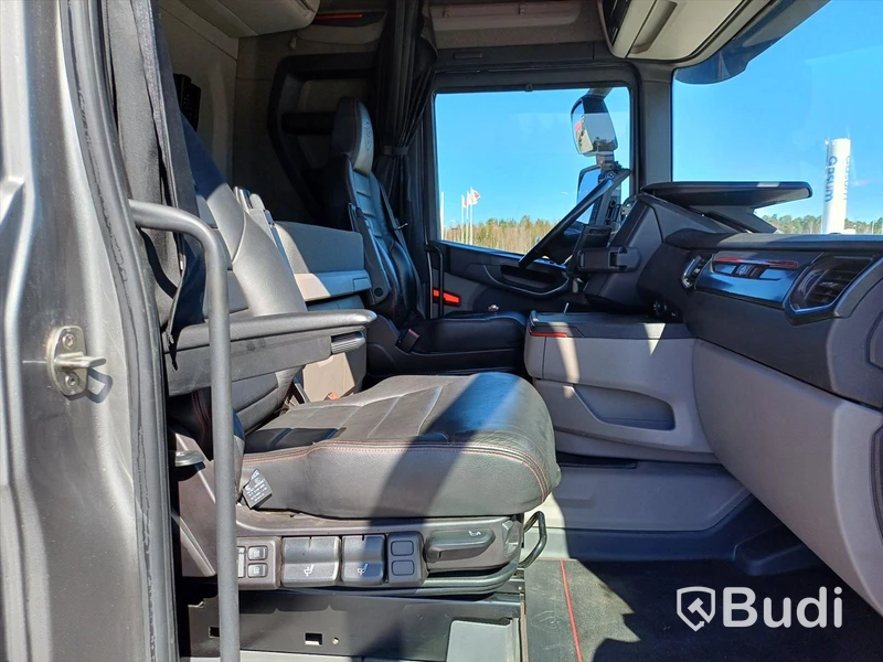 Lastväxlare Scania R580 8x4 | Hiab 24T | 19047 mil | 580 hk V8 | 2020