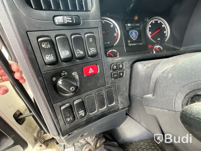 Lastbil Scania R440 6X2-4MNB -2013 | PLS-skåp med öppningsbarsida