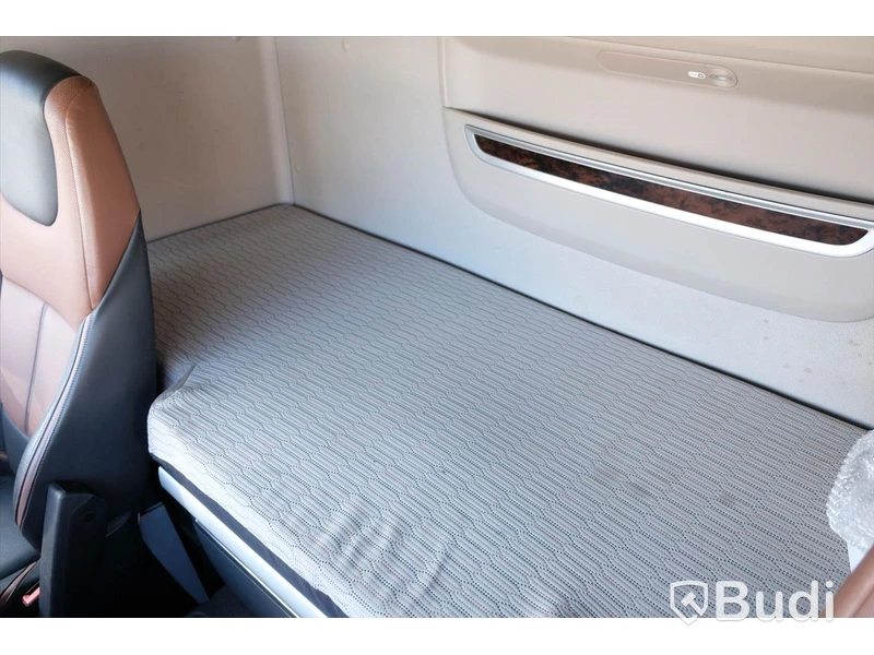 Fjärrbil DAF XF 530 FAN 6x2 -2018 | JPGS | Öppningsbarsida | Zepro