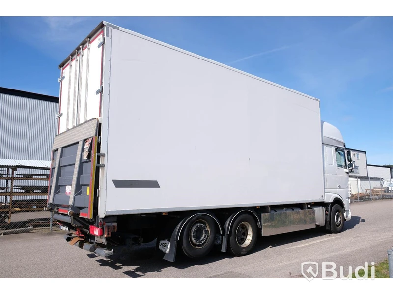 Fjärrbil DAF XF 530 FAN 6x2 -2018 | JPGS | Öppningsbarsida | Zepro
