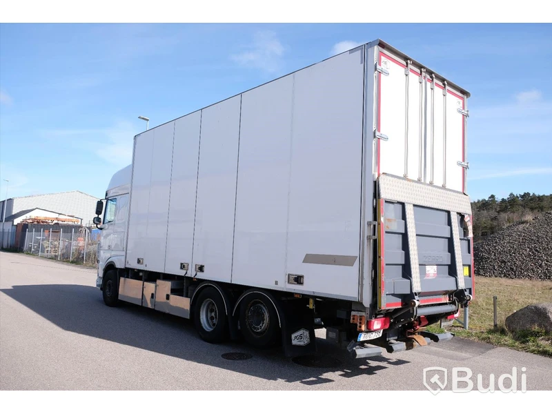 Fjärrbil DAF XF 530 FAN 6x2 -2018 | JPGS | Öppningsbarsida | Zepro