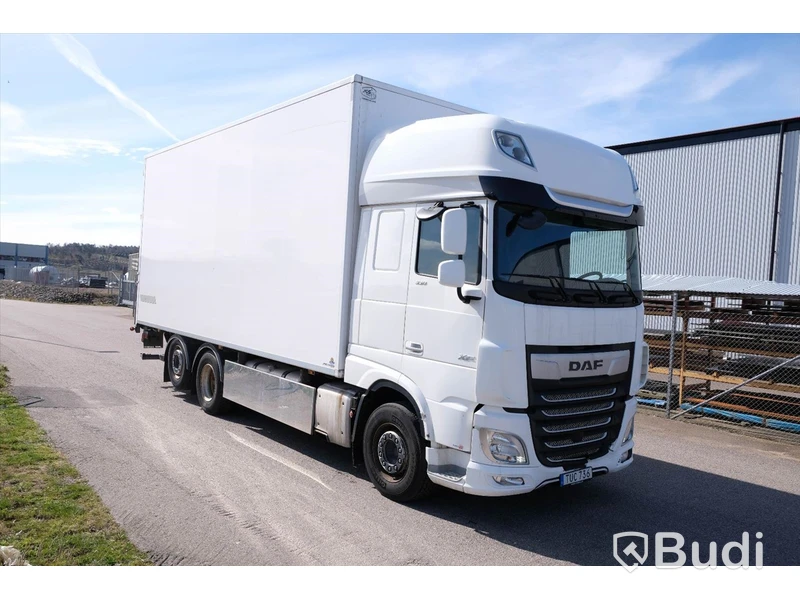 Fjärrbil DAF XF 530 FAN 6x2 -2018 | JPGS | Öppningsbarsida | Zepro