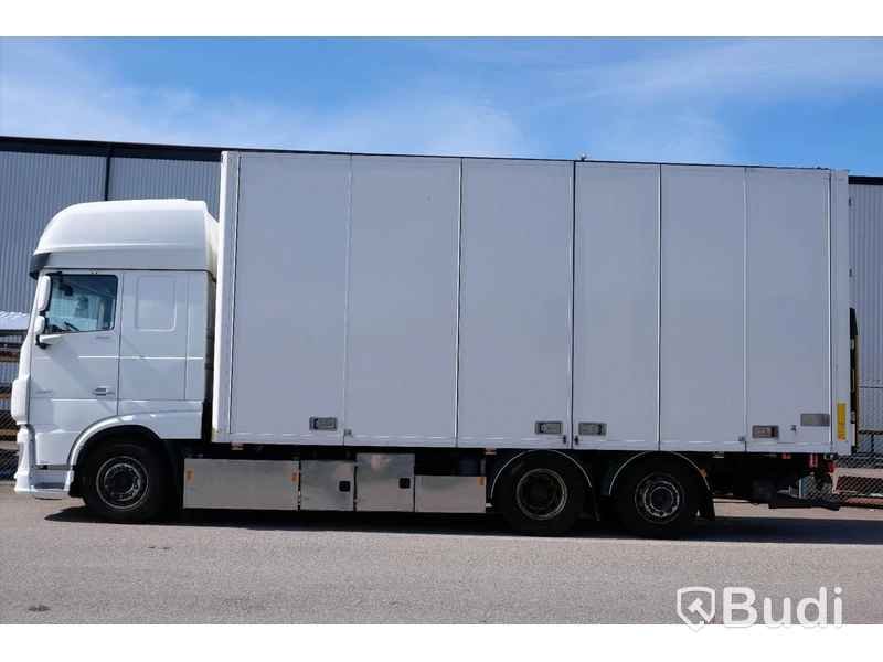 Fjärrbil DAF XF 530 6x2 | Ekeriskåp | Öppningsbarsida | Zepro