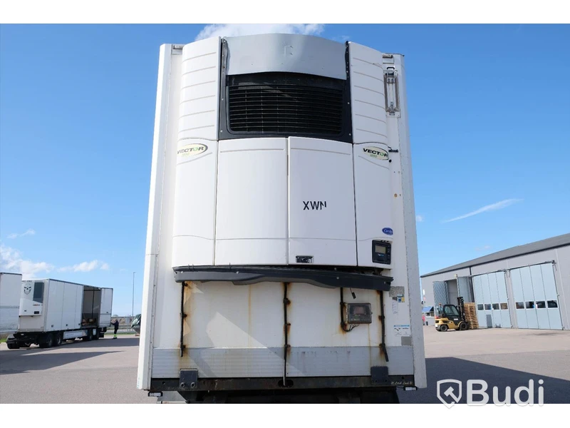 Kylsläp NÄRKO D4HB13N62 -2012 | FNA | Carrier | 4-axlad skåpsläpvagn