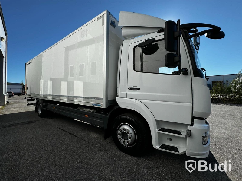 Lastbil Mercedes-Benz, Atego -2019 | SKAB | Zepro | Luft/Luft