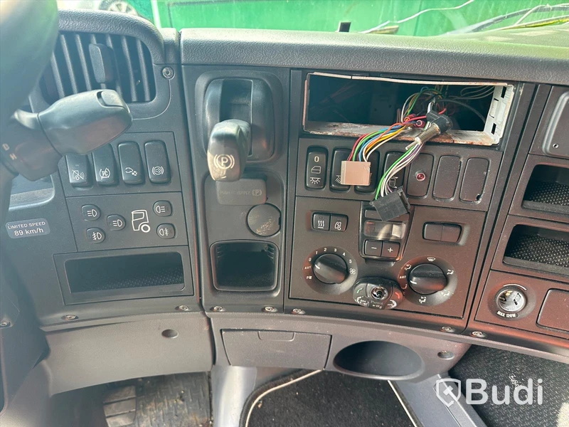 Lastbil SCANIA R580 LB6X2MNB -2015