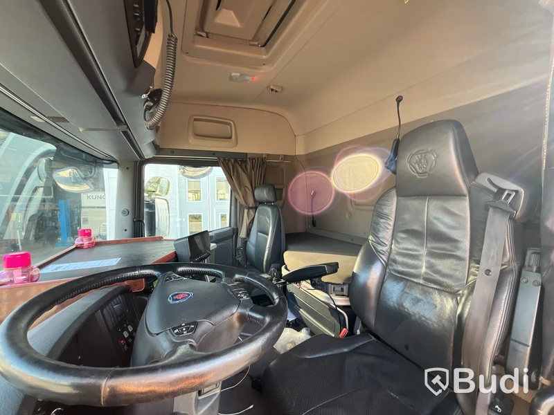 Lastväxlare Scania  R520 LB 8X4-4HNB -2016 | Plogfäste | Besiktigad tom 2025-02 | Joab L24 5750 AA - EXPORT