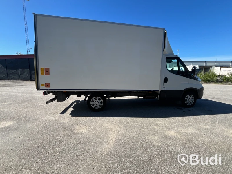 Iveco Daily 35-160 Chassi Cab 2.3 JTD Hi-Matic, 156hk -2016 | Bakgavelslyft | Besiktigad tom 2025-04-30