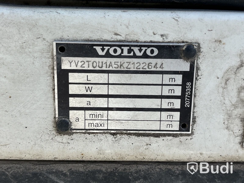 Volvo FL 210 | 16610 mil | 2018 | Zepro | värme i CAB-skåp