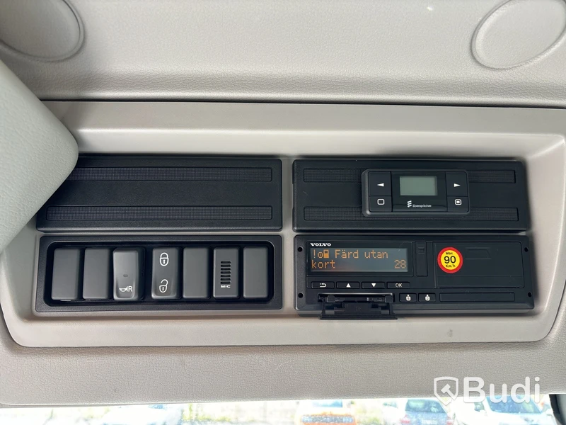 Volvo FL 210 | 16610 mil | 2018 | Zepro | värme i CAB-skåp