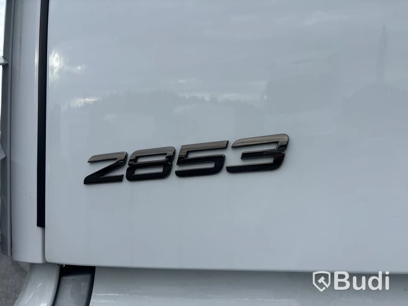 Kylbil Mercedes-Benz Actros | 9518 mil |  2023 | Salaskåp | Zepro | ÖBS