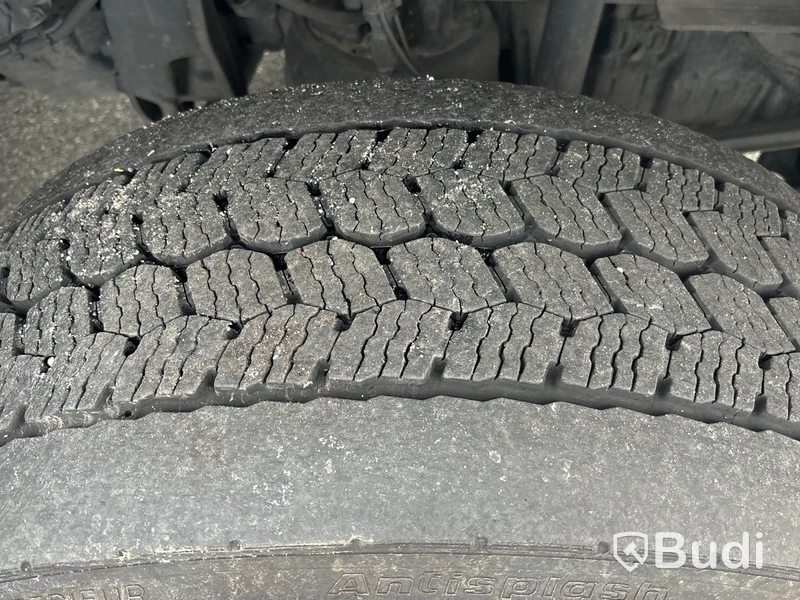 Kylbil Mercedes-Benz Actros | 9518 mil |  2023 | Salaskåp | Zepro | ÖBS