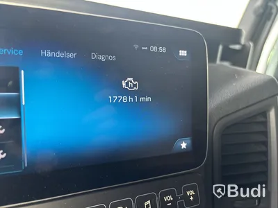 Kylbil Mercedes-Benz Actros | 9518 mil |  2023 | Salaskåp | Zepro | ÖBS