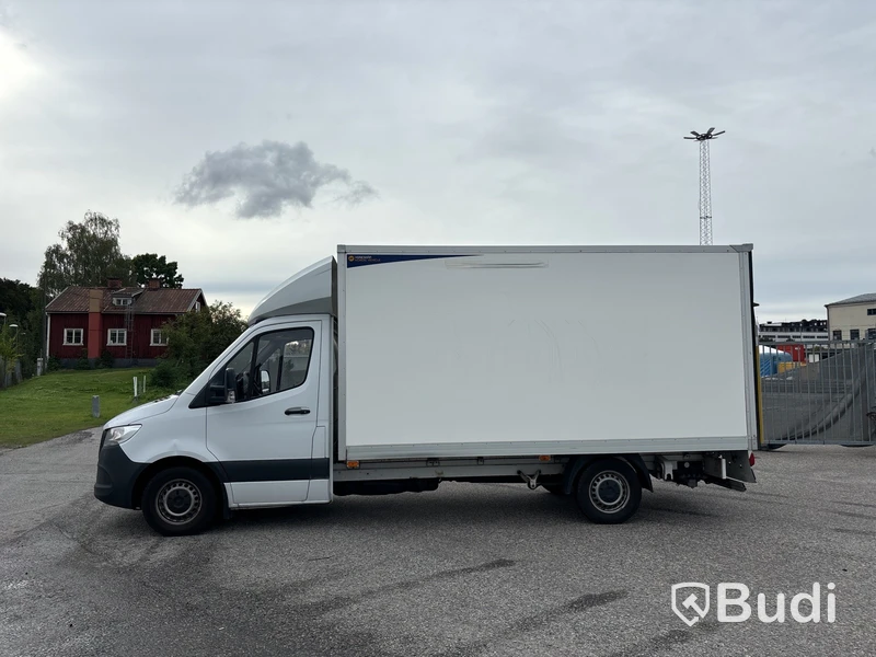Mercedes-Benz Sprinter | 18179 mil | 2019 | Zepro | sidodörr | Ydreskåp