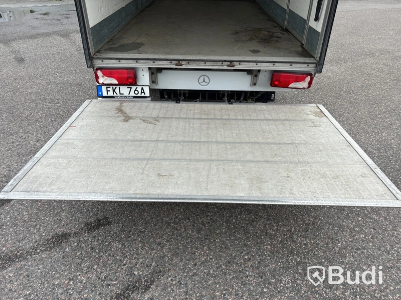 Mercedes-Benz Sprinter | 18179 mil | 2019 | Zepro | sidodörr | Ydreskåp