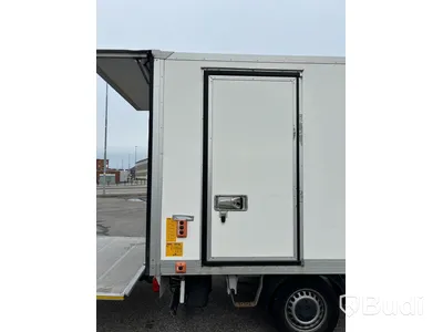 Mercedes-Benz Sprinter | 18179 mil | 2019 | Zepro | sidodörr | Ydreskåp