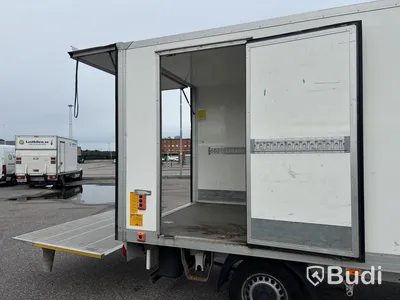 Mercedes-Benz Sprinter | 18179 mil | 2019 | Zepro | sidodörr | Ydreskåp