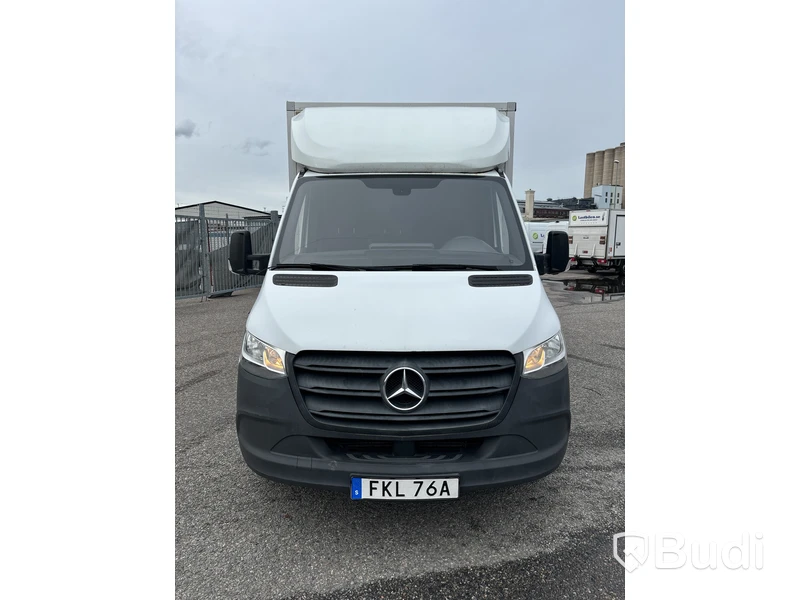 Mercedes-Benz Sprinter | 18179 mil | 2019 | Zepro | sidodörr | Ydreskåp