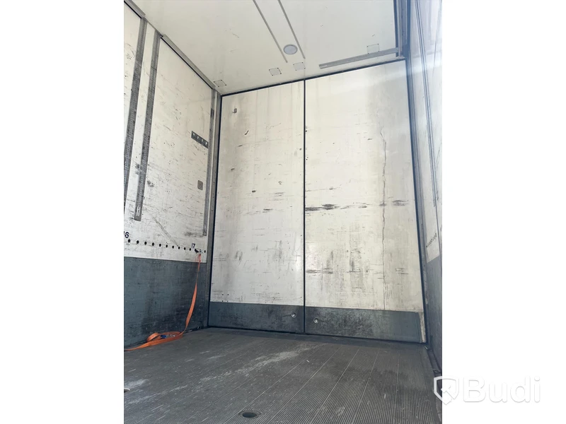 Mercedes-Benz Actros  | 48989 mil | 2020 | VAK | ÖBS | VKG