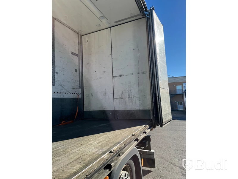 Mercedes-Benz Actros  | 48989 mil | 2020 | VAK | ÖBS | VKG