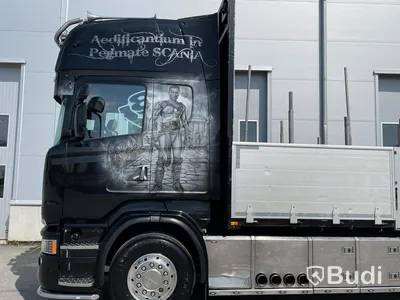 Lastbil Scania R560 8x4 | Motivlackerad | Kran flak | Palfinger PK23002 |