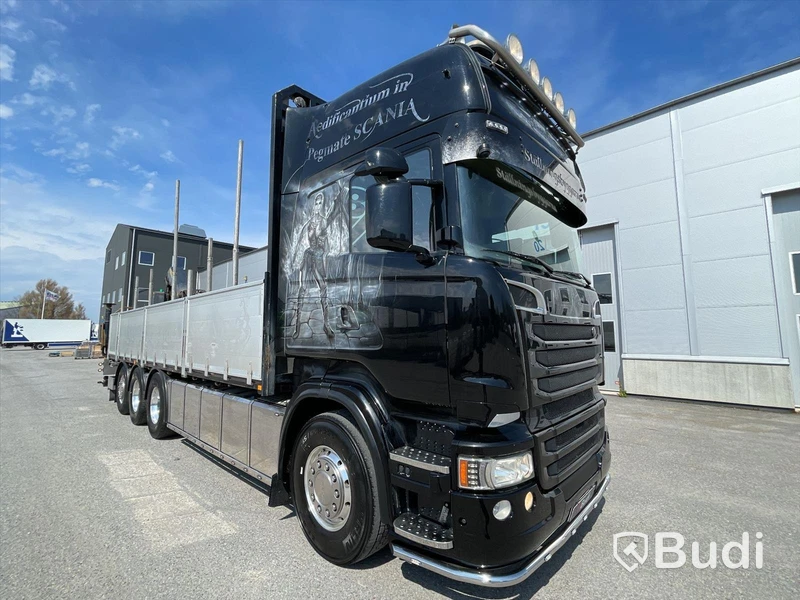 Lastbil Scania R560 8x4 | Motivlackerad | Kran flak | Palfinger PK23002 |