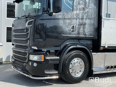 Lastbil Scania R560 8x4 | Motivlackerad | Kran flak | Palfinger PK23002 |