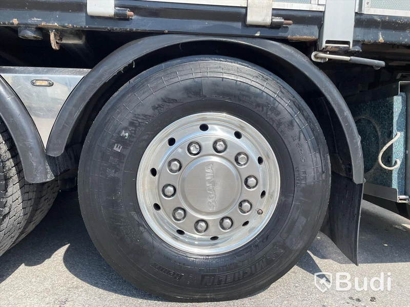 Lastbil Scania R560 8x4 | Motivlackerad | Kran flak | Palfinger PK23002 |
