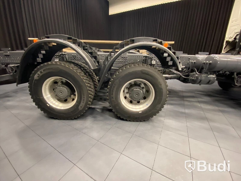 Lastbil Mercedes-Benz Arocs 3358 AK 6x6 | 2021