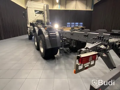 Lastbil Mercedes-Benz Arocs 3358 AK 6x6 | 2021