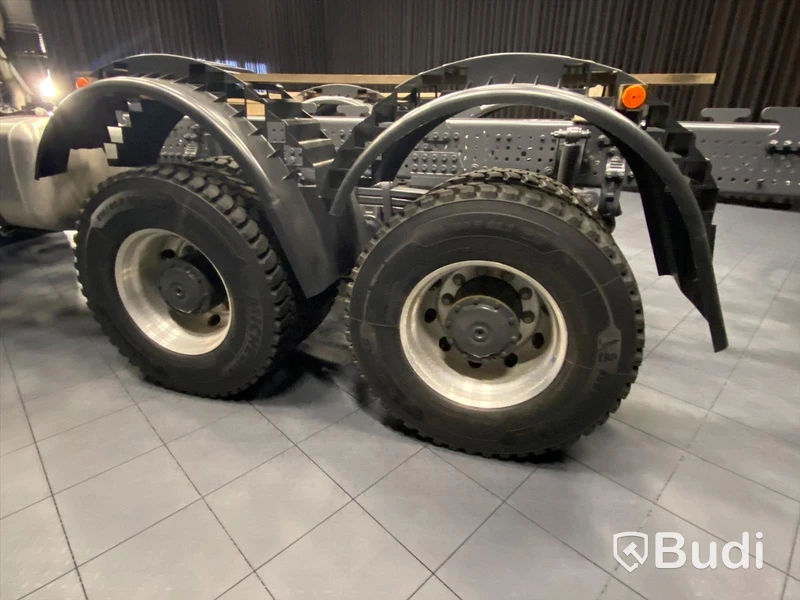 Lastbil Mercedes-Benz Arocs 3358 AK 6x6 | 2021