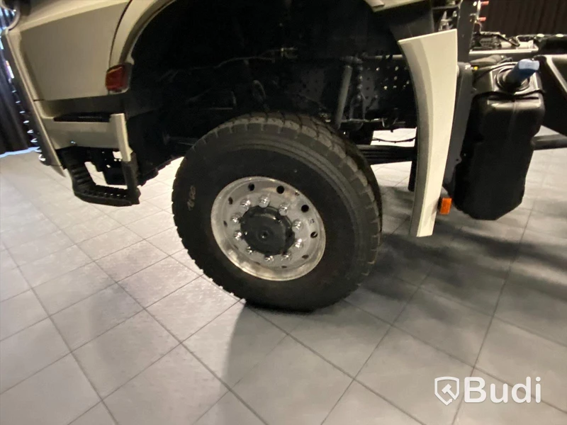 Lastbil Mercedes-Benz Arocs 3358 AK 6x6 | 2021