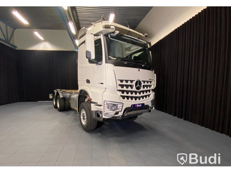 Lastbil Mercedes-Benz Arocs 3358 AK 6x6 | 2021