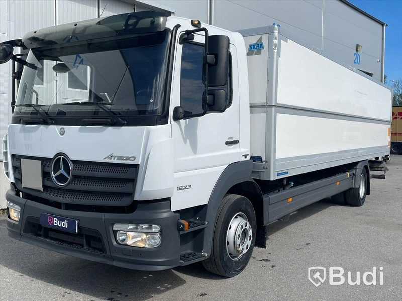 Lastbil Mercedes-Benz Atego 1523 | Euro6 | Höj sänk skåp | 16800mil