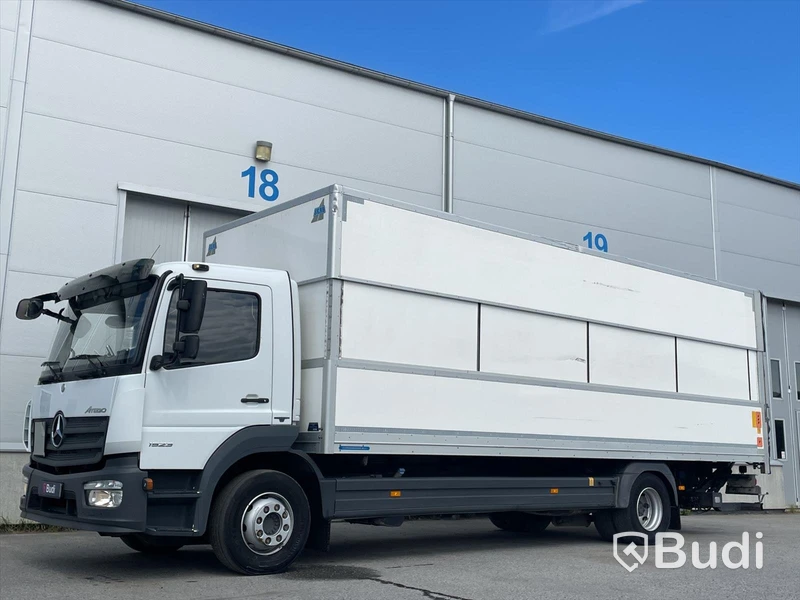 Lastbil Mercedes-Benz Atego 1523 | Euro6 | Höj sänk skåp | 16800mil