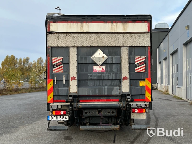 Lastbil Volvo FL 250 4x2 -2014| Höj/sänk skåp | Euro6 | PLS-Skåp