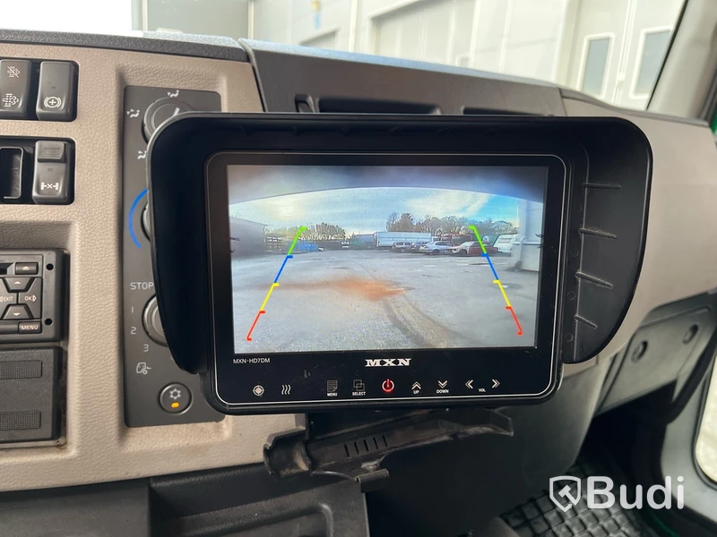 Lastbil Volvo FL 250 4x2 -2014| Höj/sänk skåp | Euro6 | PLS-Skåp