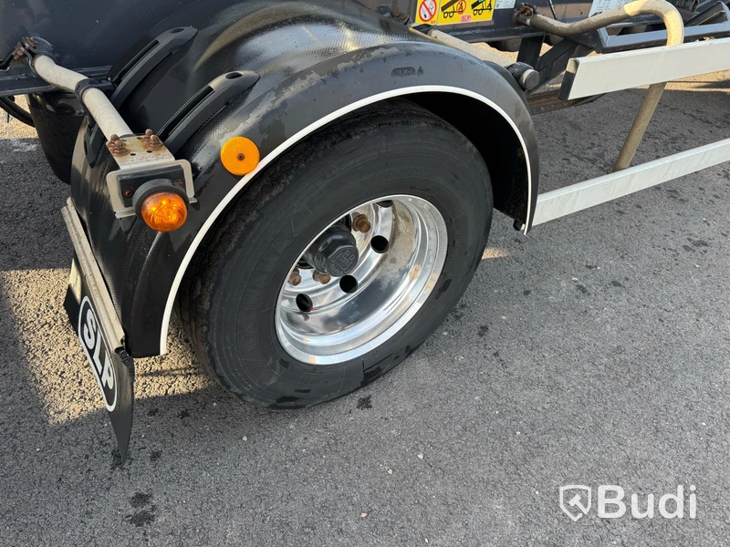 Lastväxlarvagn med tipp SLP-3-7600-VS -2018